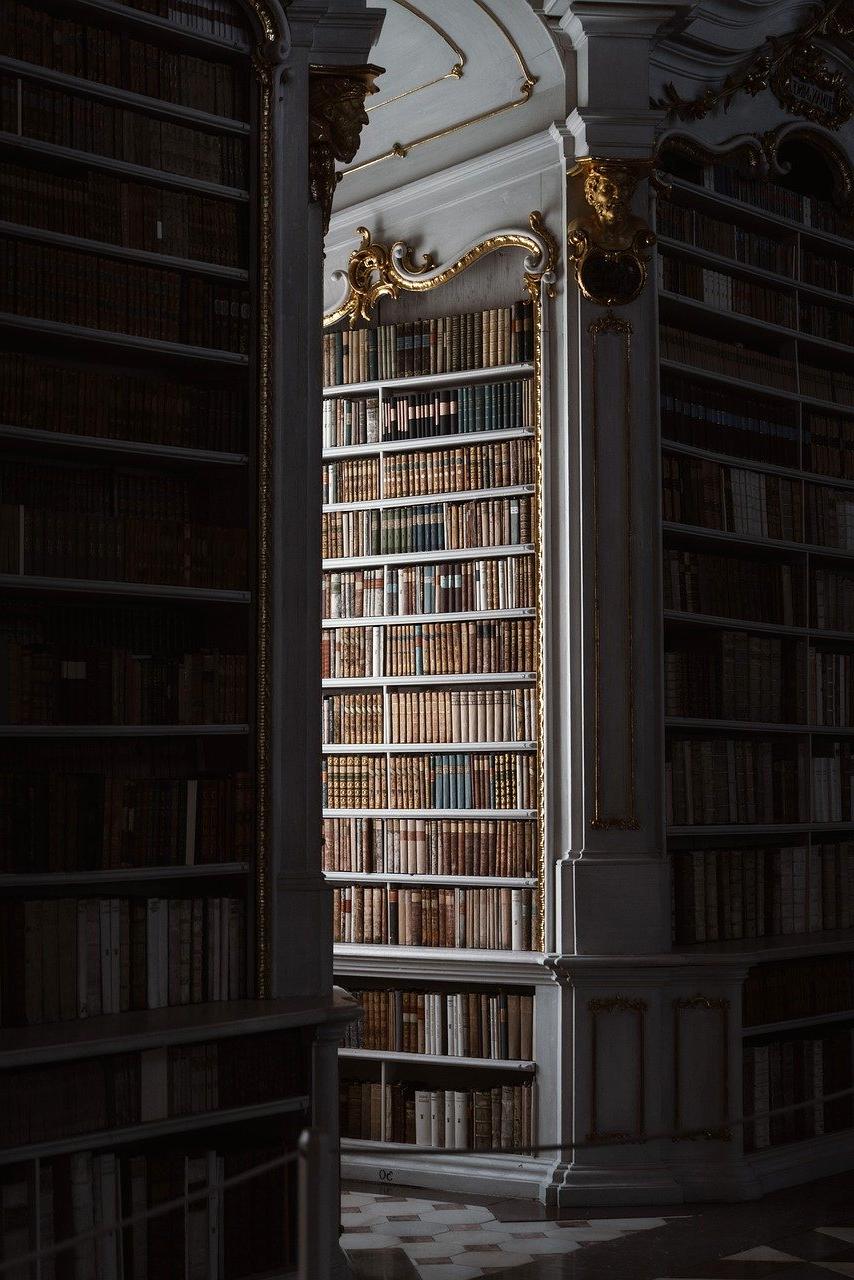 Modern GPU architecture visualization showing parallel processing cores